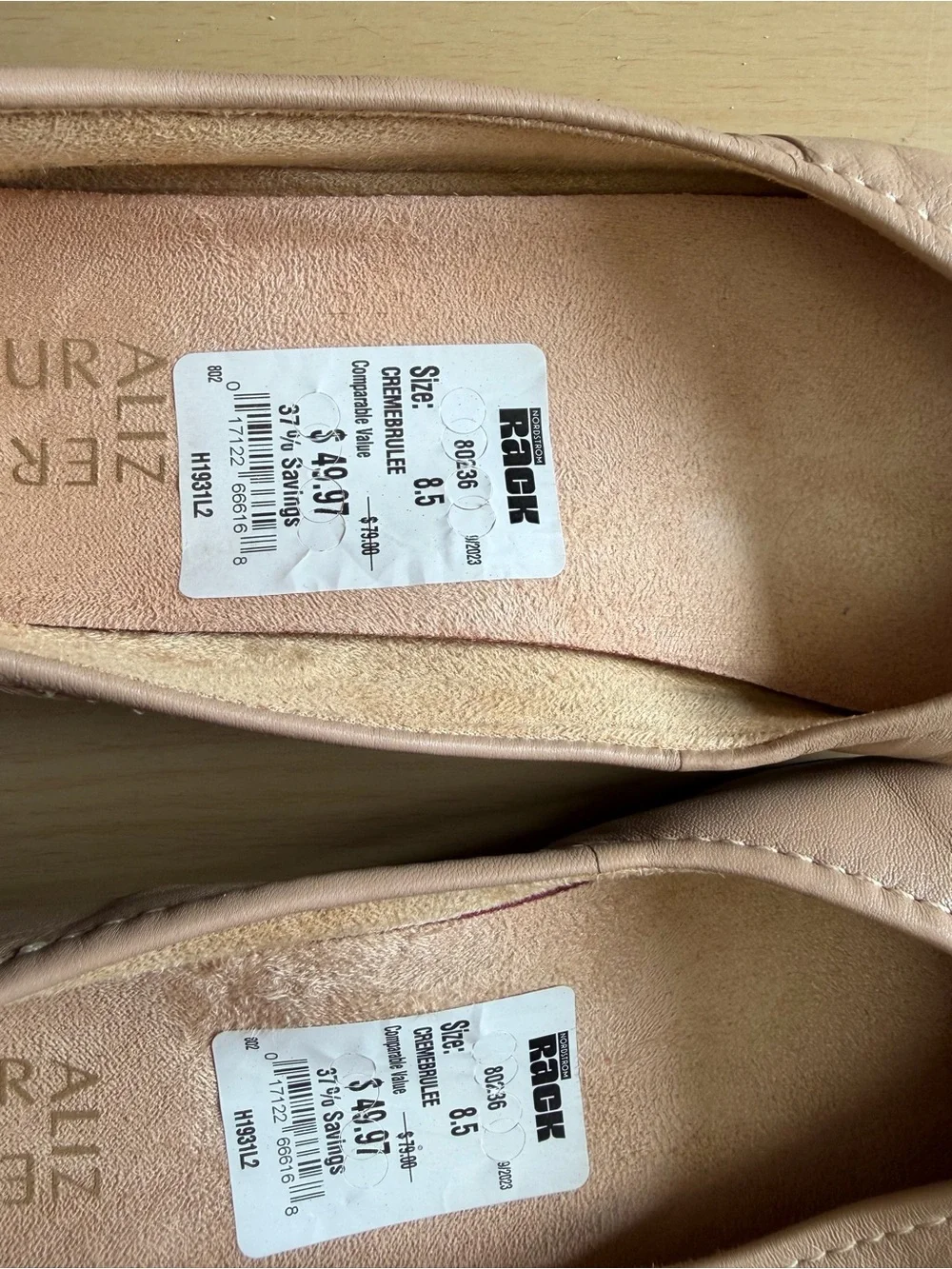 Naturalizer Women's Nude Ballet Flats - Picture 6 of 7